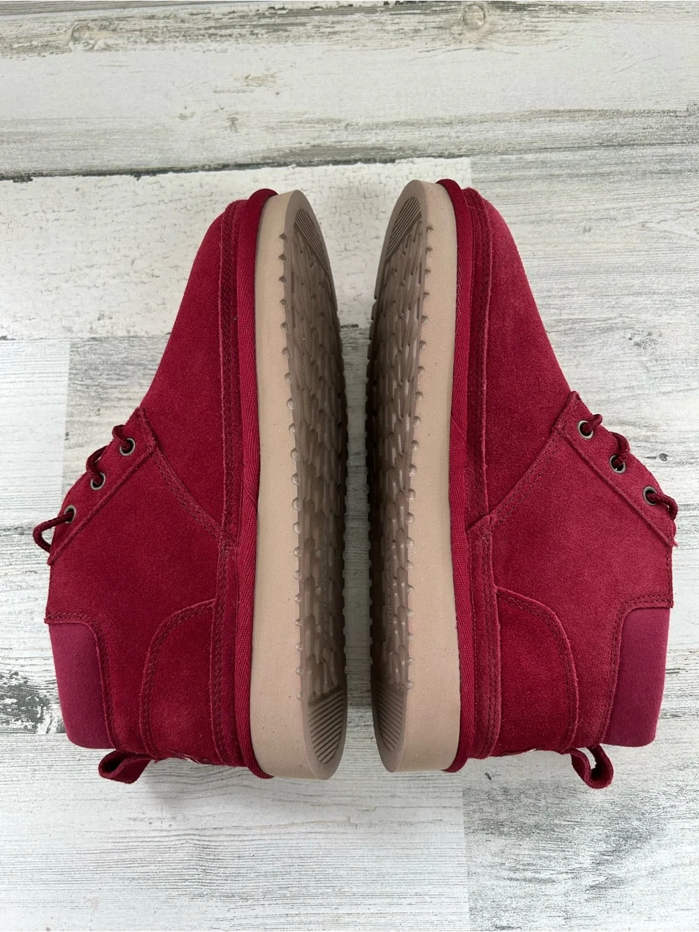 KOOLABURRA by UGG Advay Cranberry Red Suede Lace-Up Booties NEW 6